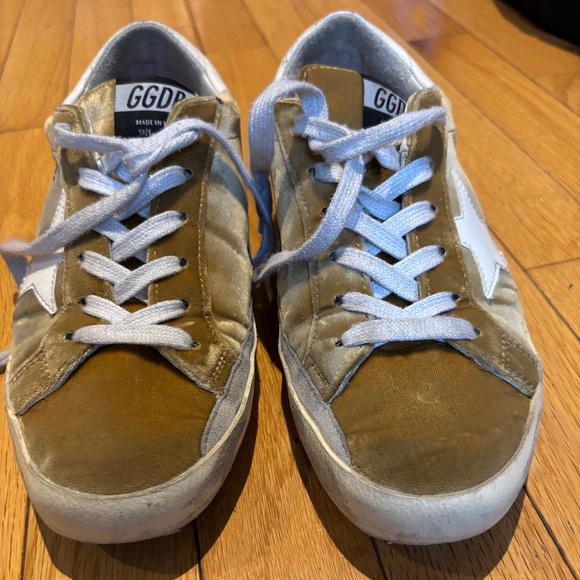 Golden Goose Sneakers - Picture 1 of 5